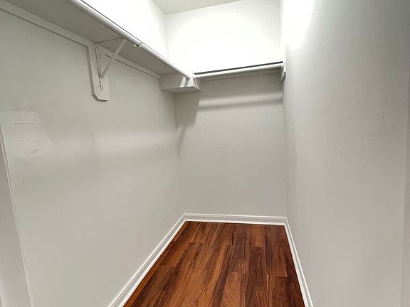 4th image of 10626 Pine Landing Dr #B