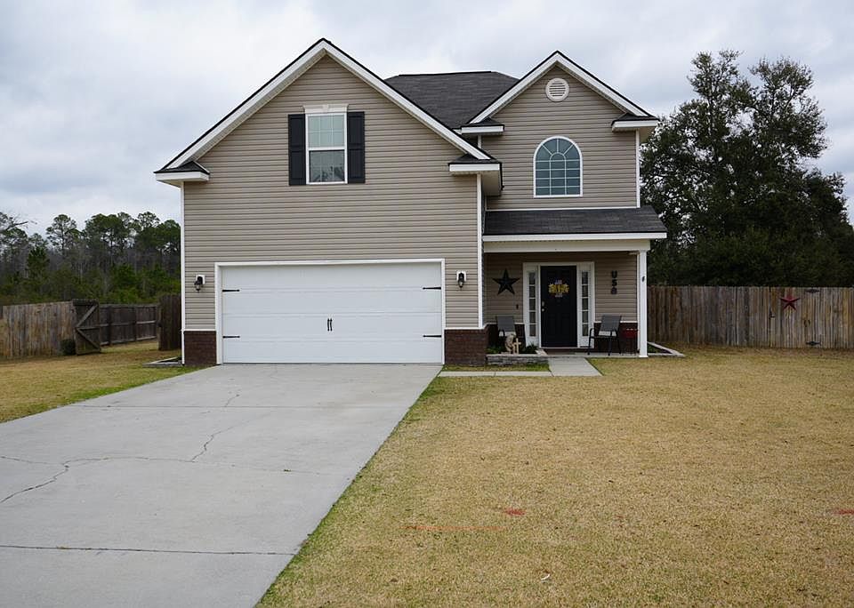 1st image of 452 Mustang Ln NE