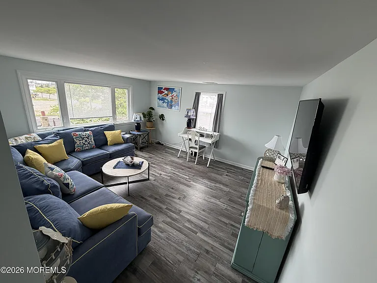 1510R Bay Blvd #UP — Photo 10