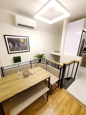 Rented by Sterling Holdings | media 29