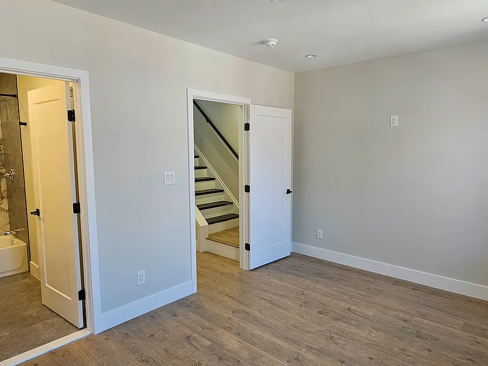 1718 Fontain St #1A