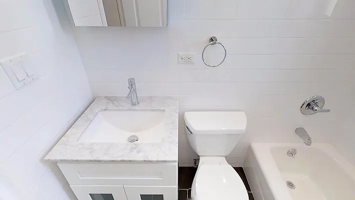 Sold by Keller Williams NYC | media 29