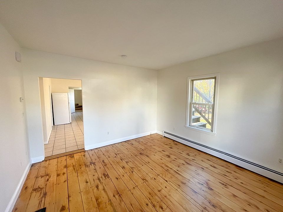 1st image of 31 Belmont Ave #31