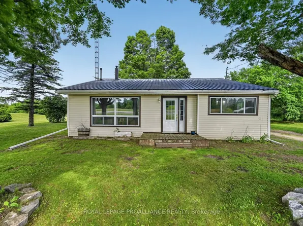 7861 County Road 6 Rd, Elizabethtown Kitley, ON K0G 1R0