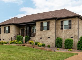 334 Big Station Camp Blvd #B, Gallatin, TN 37066