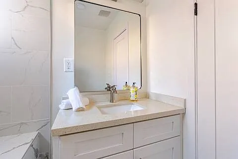 1929 S Corning St #1 — Photo 25