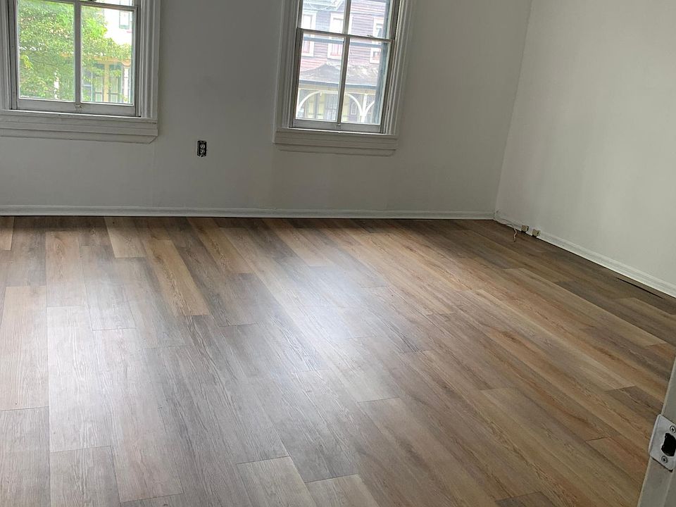 2nd image of 83 Pine St
