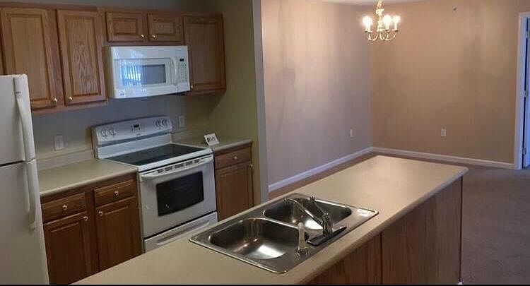 1st image of 6101 Stonewood Dr