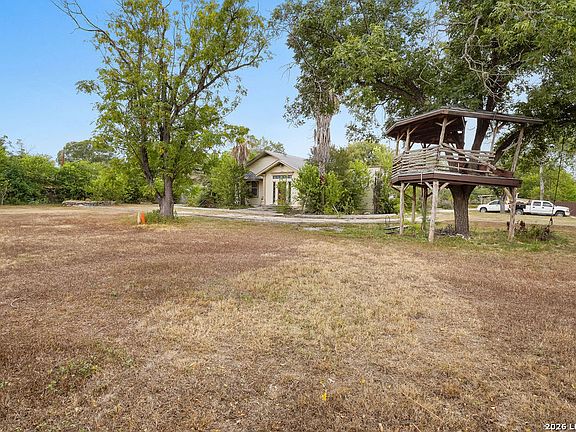2nd image of 4307 N HEIN RD