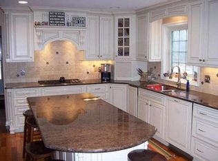 3609 Long Furrow Rd, Franksville, WI 53126