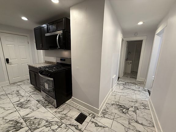 4th image of 9 Mather St