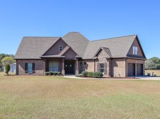 1501 Omussee Rd, Dothan, AL 36303
