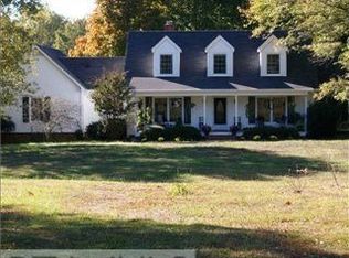 5211 Saddle Brook Rd, Oak Ridge, NC 27310