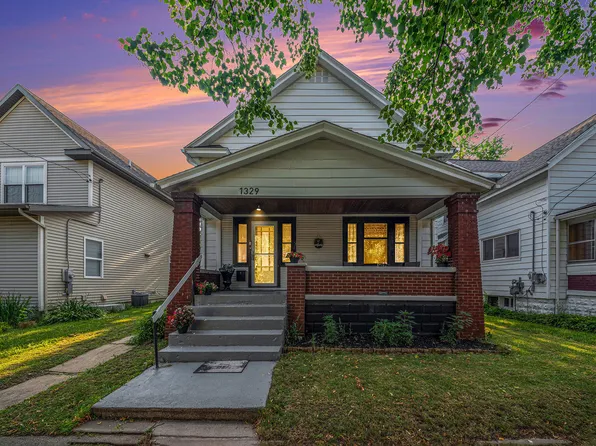 1329 Davis Ave NW, Grand Rapids, MI 49504