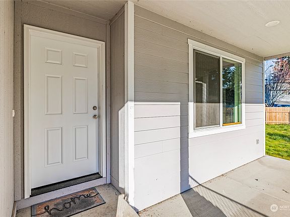 4th image of 10508 210th Avenue E