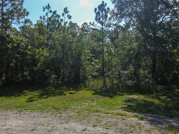 3rd image of 110 Velma Ln