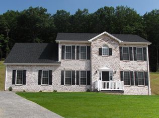 6104 Morning Glory Dr, Roanoke, VA 24012