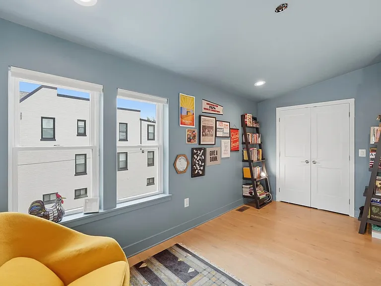 5521 3rd St NW #2 — Photo 33