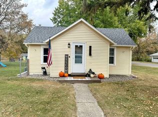 702 1st St, Hawley, MN 56549