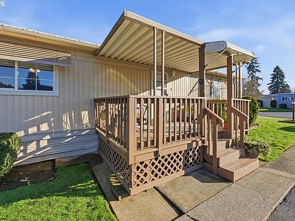 5th image of 10505 NE 53rd Ave Unit 25