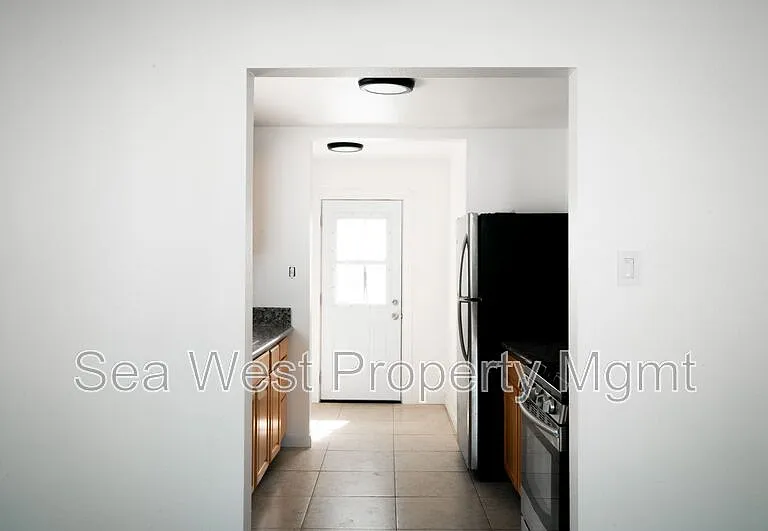 156 W Leucadia Blvd — Photo 3
