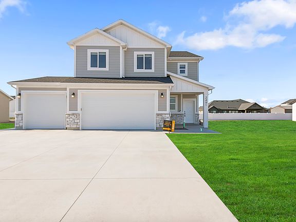 Finished home photos are representational images only. See sales agent for details.