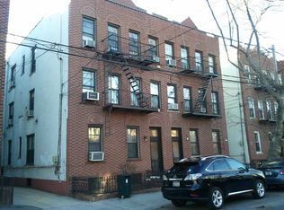 1956 E 8th St, Brooklyn, NY 11223