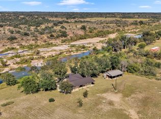 261 Diamond Cross Dr, Kingsland, TX 78643