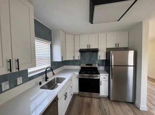4555 Thorn St, San Diego, CA 92105