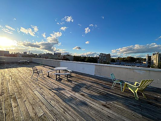 1st image of 206 Meserole St #4