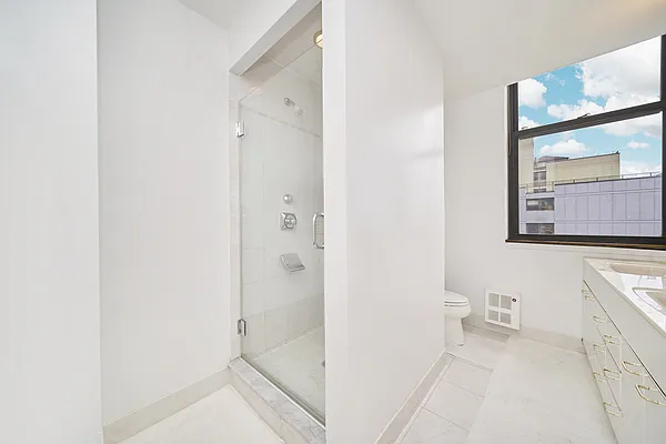 Rented by Living New York | media 21