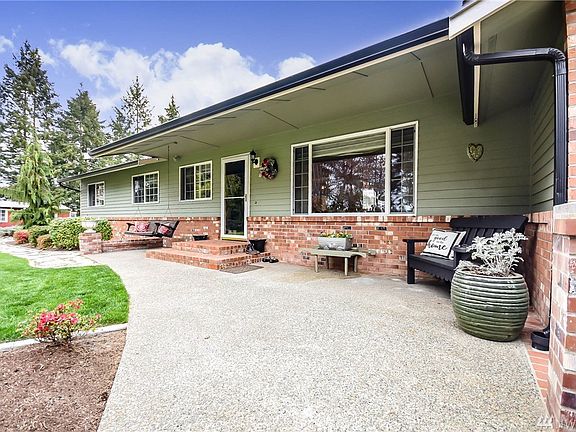 4th image of 31603 75th Avenue Ct S