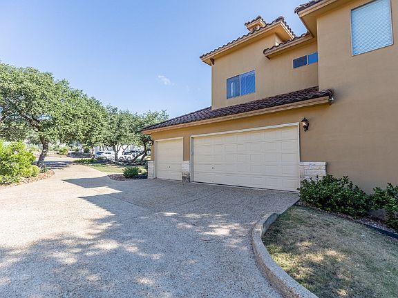 4th image of 25318 Wentworth Way