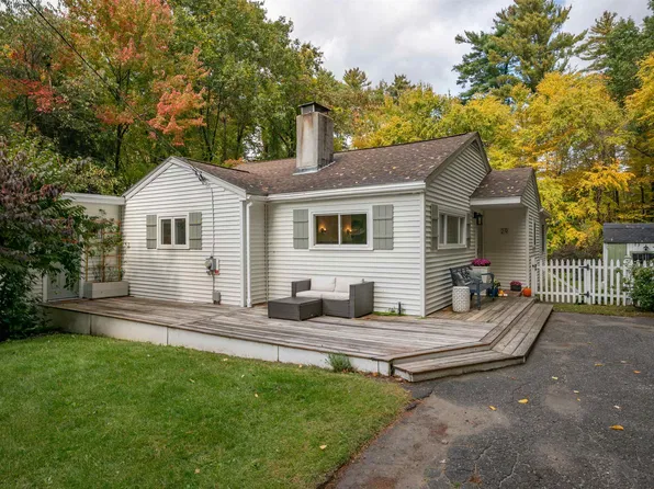 29 Longa Road, Merrimack, NH 03054