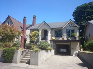 2572 28th Ave W, Seattle, WA 98199