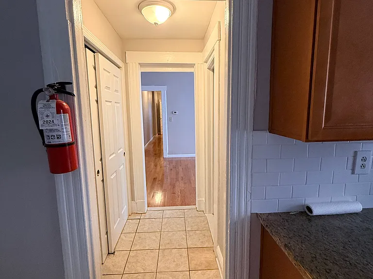 129-131 Cherry St #131- 1ST FL — Photo 6