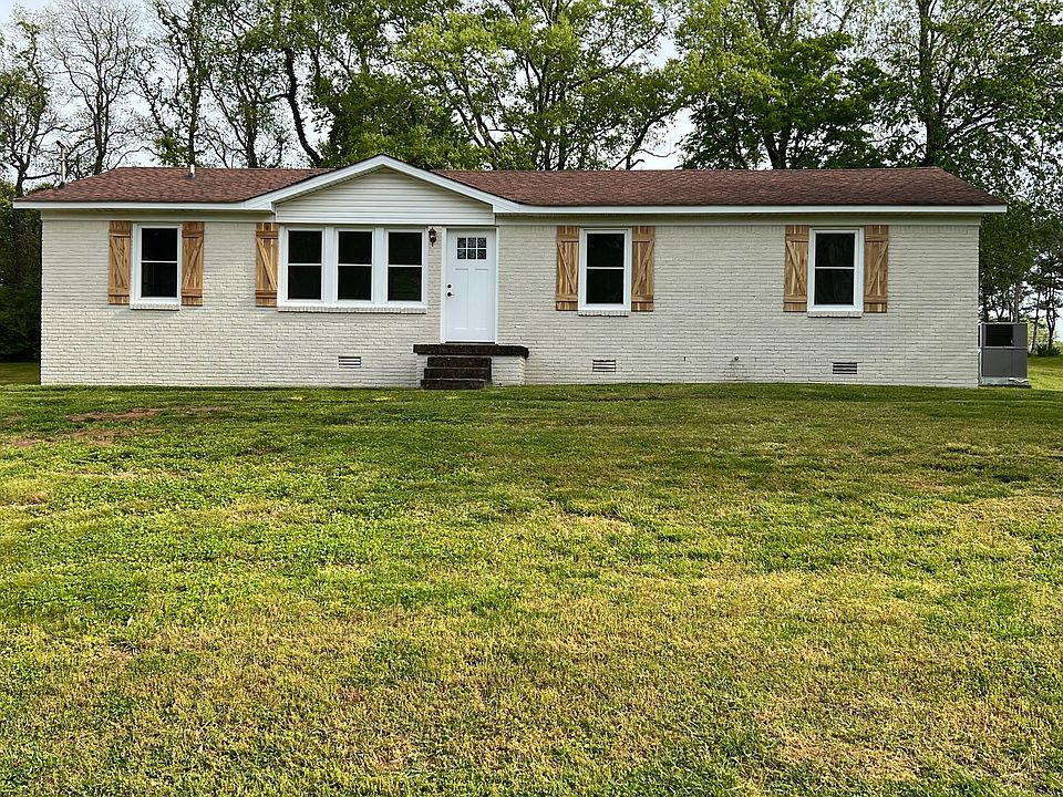 1st image of 2220 Cherry Dr