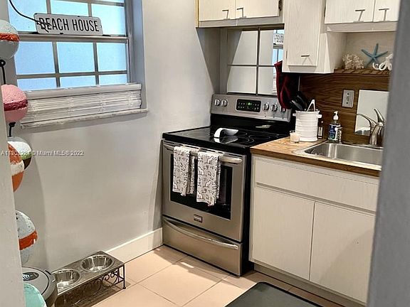 2nd image of 201 Galen Dr APT 102W