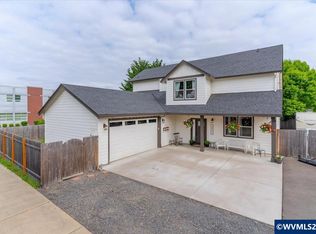 431 Grant St, Silverton, OR 97381