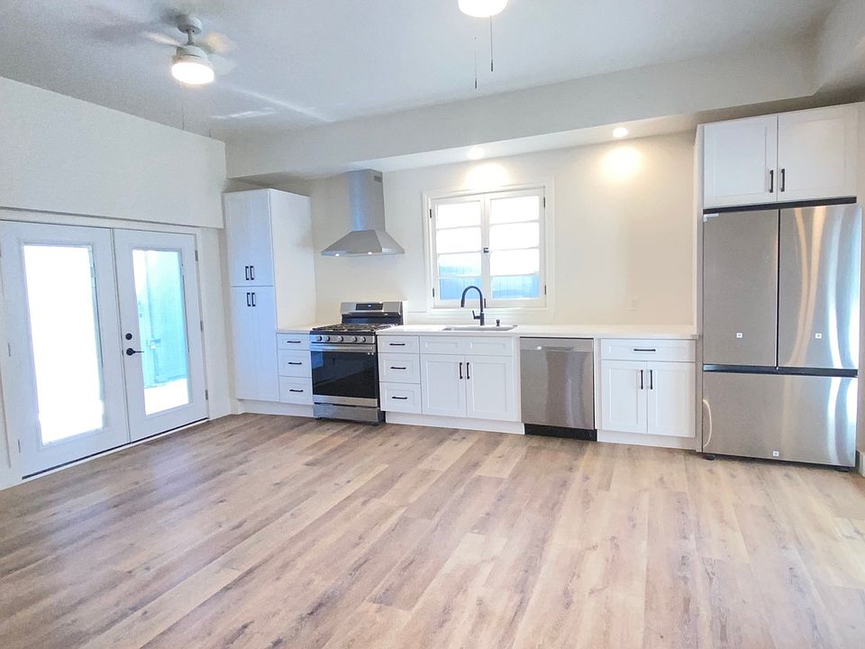 1st image of 1225 Elm St #1227