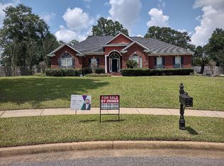 1235 Ambassador Ct, Mobile, AL 36695