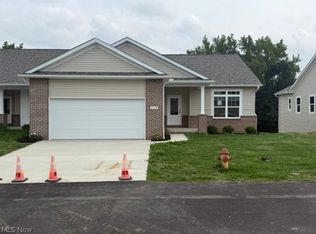 1119 Queen Anne Dr NW, Massillon, OH 44647