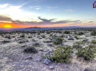 5094 Copper Bar Rd, Las Cruces, NM 88011