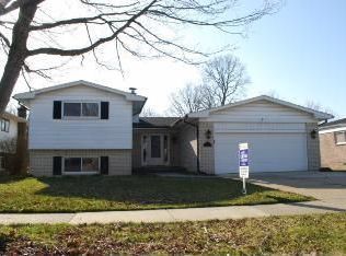6159 Willow Creek Dr, Canton, MI 48187