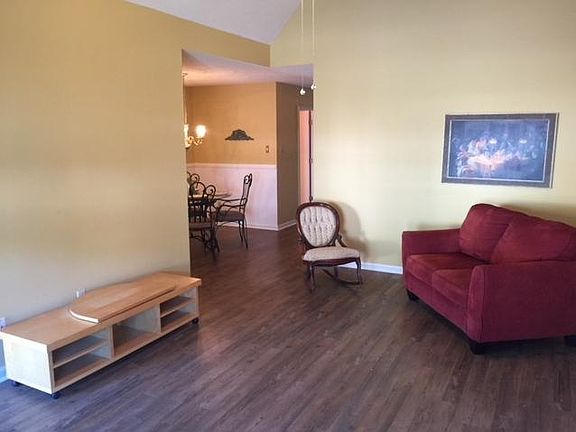 Vaulted Living Area