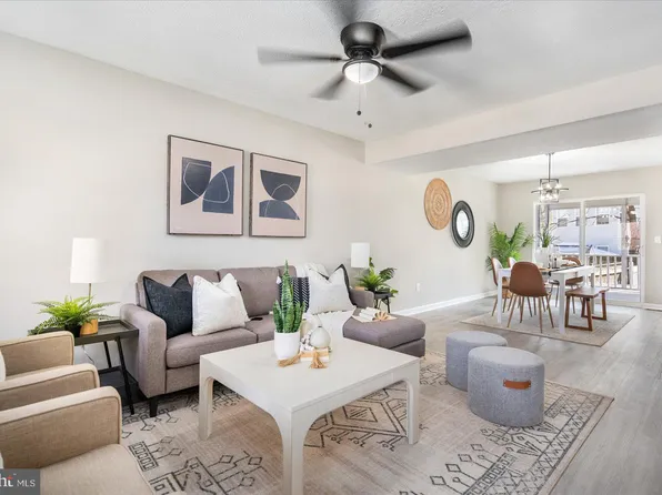 5629 Harbor Valley Dr, Baltimore, MD 21225