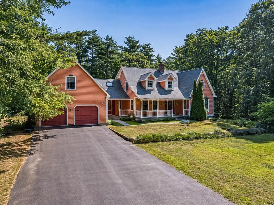 1st image of 27 Rouleau Drive
