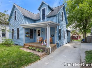 344 Calkins Ave SE, Grand Rapids, MI 49506