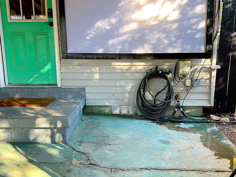 1022 S Pueblo St — Photo 9
