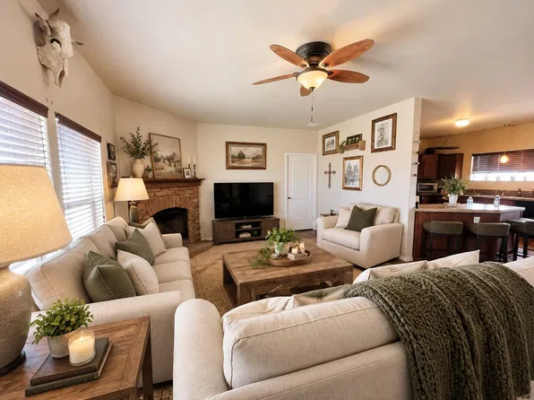 8950 N Ghost Ranch Trl, Marana, AZ 85653